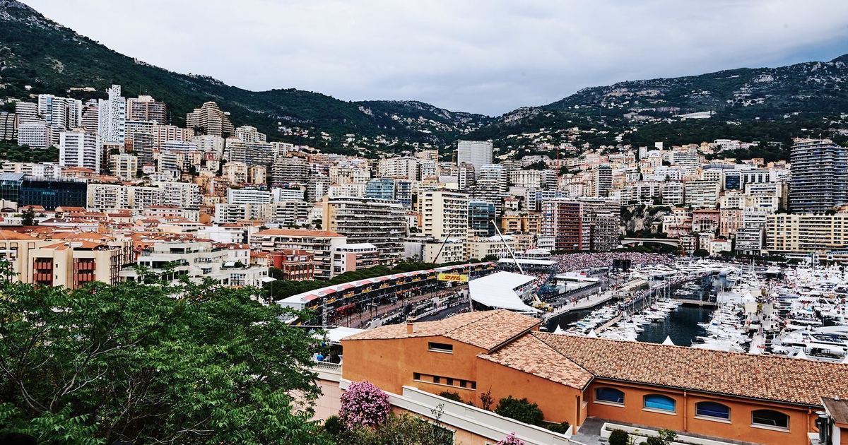 F1 cars racing through the streets of Monaco