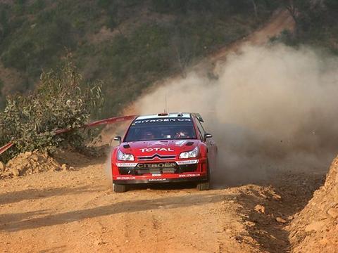 A WRC car navigating a stage during the 2007 Rally de Portugal